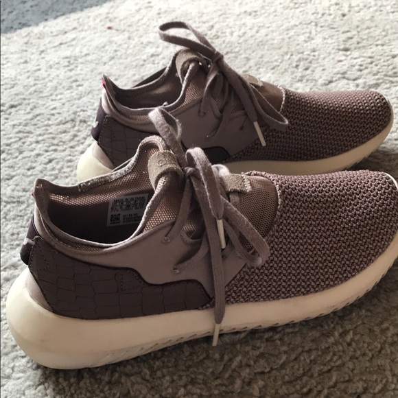 Women’s Dusty Purple Adidas Tubular Sneakers - Picture 8 of 8